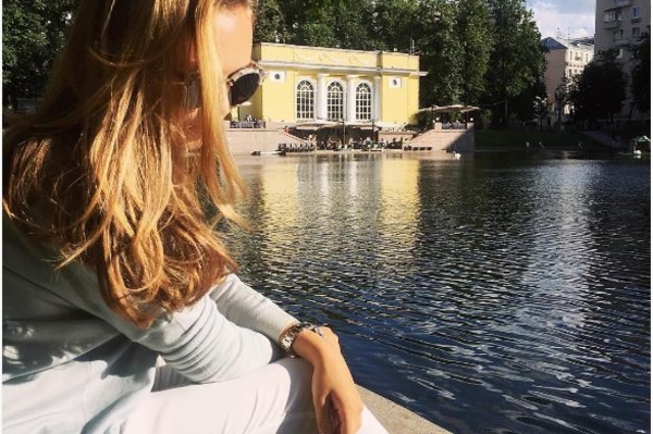 instagram.com/steshamalikova