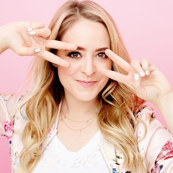 Три beauty-блогера, которые запустили свои косметические линейки