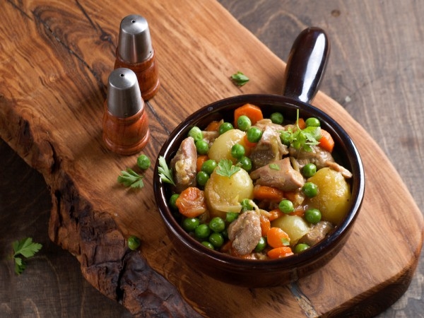 Мясное жаркое: три вкусные идеи