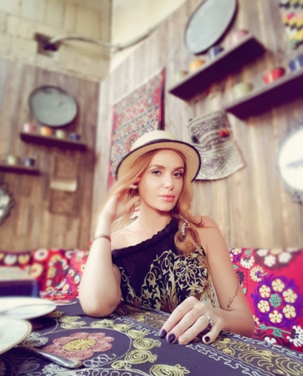 Слава из НЕАНГЕЛОВ опубликовала милое видео с сыном