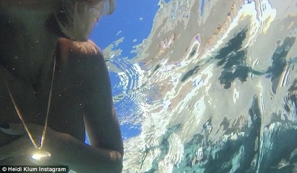 Хайди Клум показала интригующее фото под водой
