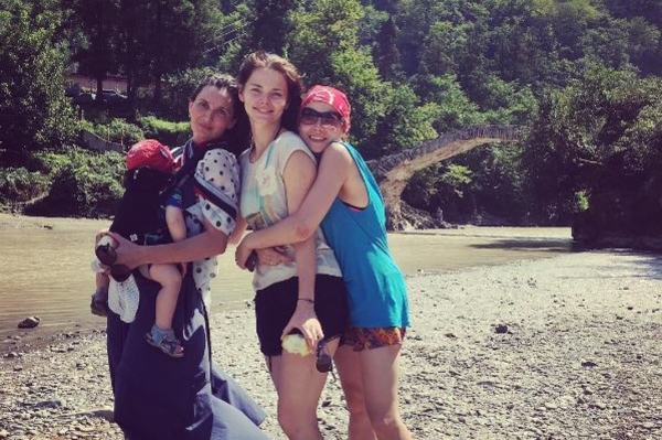 instagram.com/lizavetabo