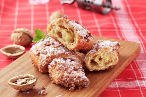 Ореховый Спас: ТОП-5 рецептов сладкой выпечки с орехами