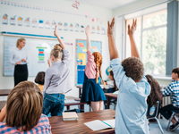 1 сентября: Поздравления учителям с Днем знаний в стихах и открытках