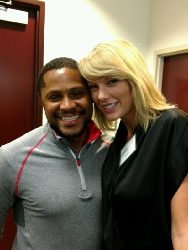 Тейлор Свифт приняла участие в суде присяжных