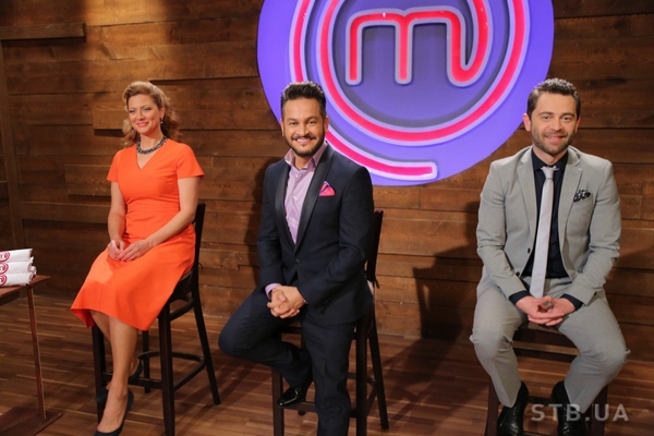 МастерШеф 6 сезон онлайн: в первом выпуске участники удивили необычными блюдами