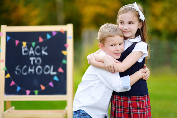 Школам разрешили не проводить линейки: избавляемся от пережитков СССР