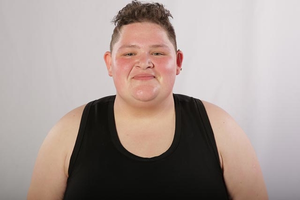 Зважені та щасливі 6 сезон: кто покинул шоу в первом выпуске