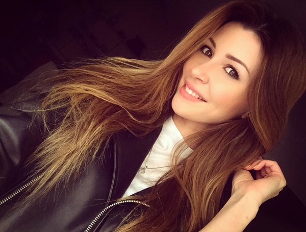 Как "няня Вика": дочь Заворотнюк поразила невероятным сходством с мамой