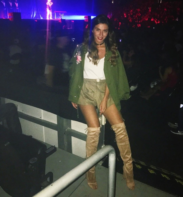 Анна Седокова рассказала, с кем хочет спеть в дуэте