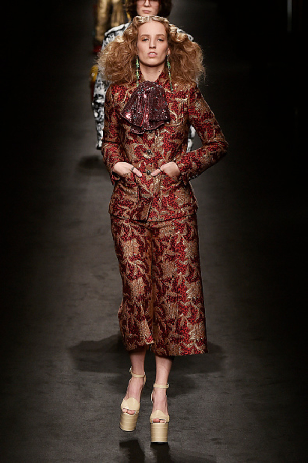 Подиум решает: ТОП-5 главных трендов на осень 2016