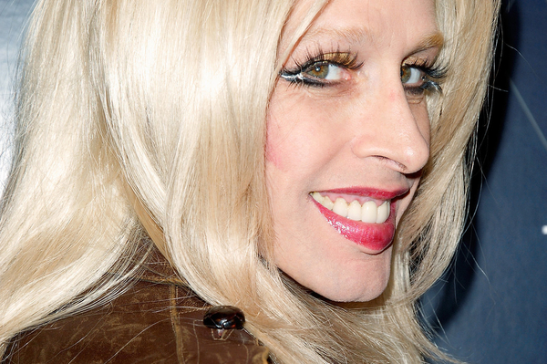 alchetron.com/Alexis-Arquette-142174-W