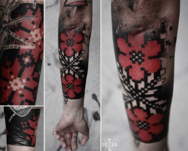 Патриотические татуировки: с Украиной в сердце, с вышиванкой на коже