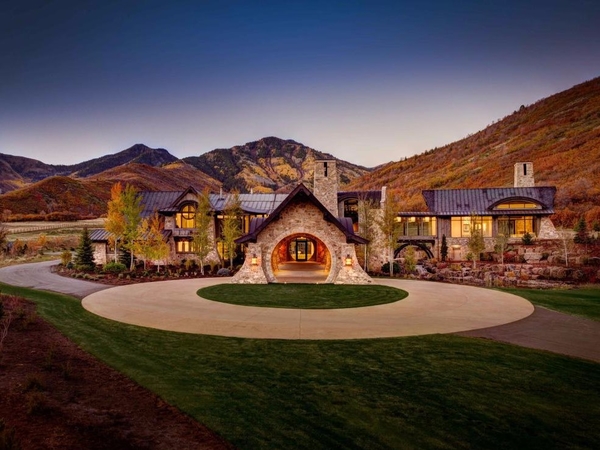 Шесть невероятных домов, которые ты можешь приобрести прямо сейчас