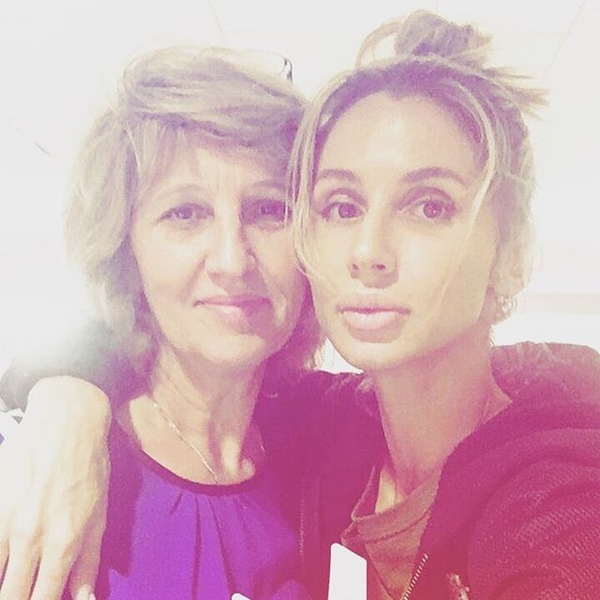 Светлана Лобода увезла маму в США