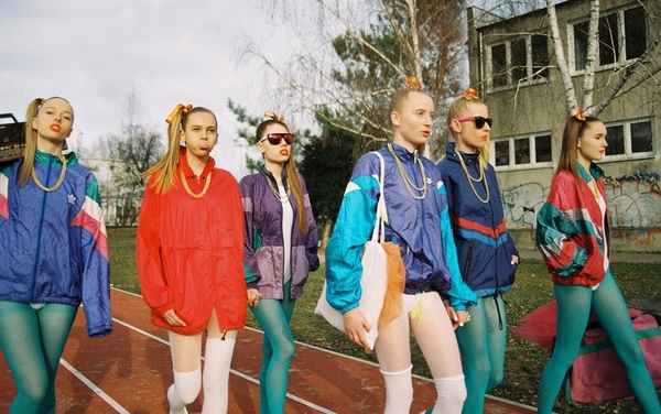 Вспоминая 90-e: украинцы устроили очередной флешмоб