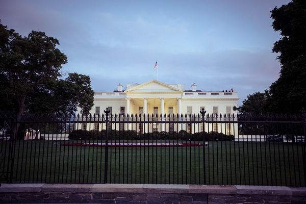 Достопримечательности Вашингтона: доллары, парки, Капитолий