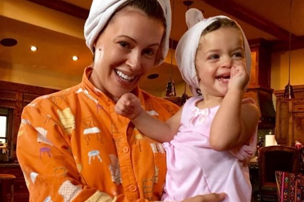 instagram.com/milano_alyssa