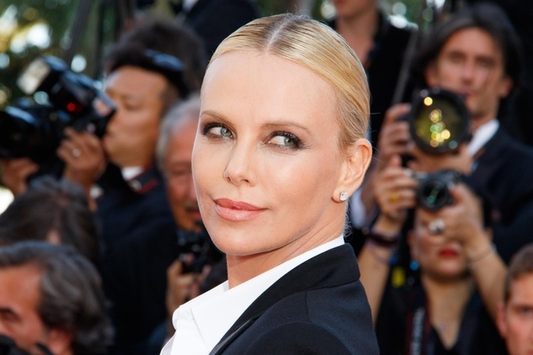 Шарлиз Терон набрала 16 килограммов ради съемок