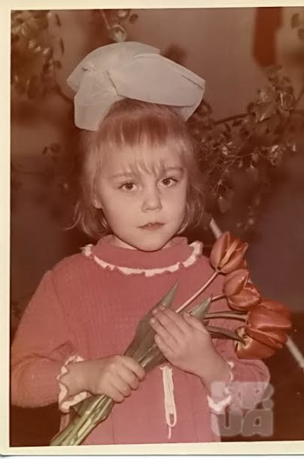 День учителя: украинские звезды рассказали о своих классных руководителях