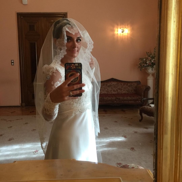 Елена Ваенга вышла замуж