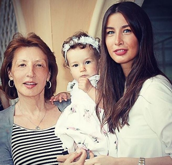 Кети Топурия показала годовалую дочь Оливию