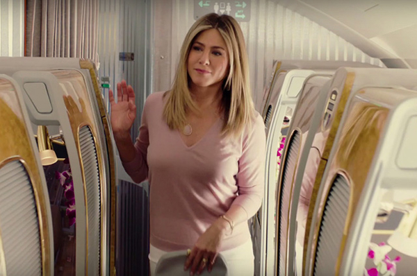 В Сети появился тизер рекламы авиалиний Emirates с Дженнифер Энистон