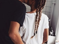 Волосы дыбом: восемь ужасных сексуальных травм