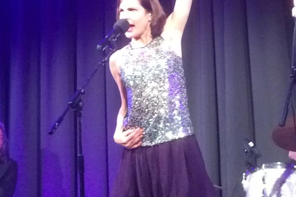 facebook.com/sadieandthehotheads