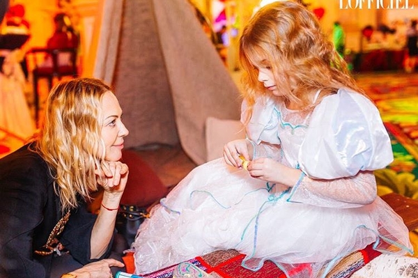 instagram.com/_alonova_