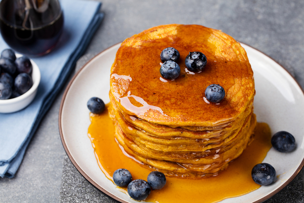 Тыквенные оладьи: три осенние идеи