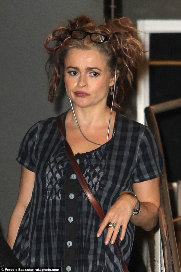 Хелена Бонем Картер удивила странной прической