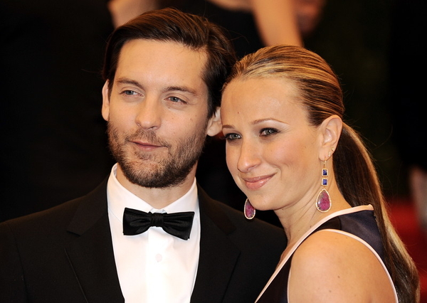 Тоби Магуайр расстался с женой