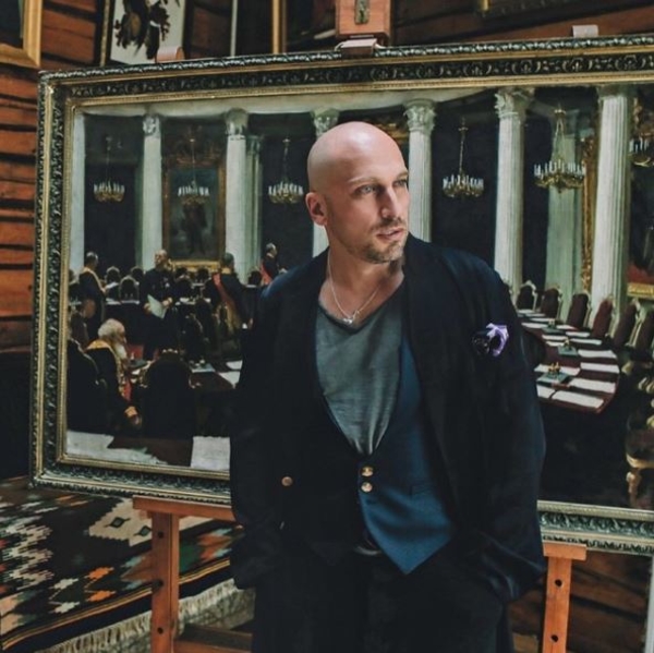 Дмитрий Нагиев поделился сексуальным видео из спортзала