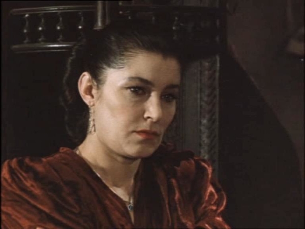 Умерла Валерия Заклунная: самые известные роли актрисы в кино и театре