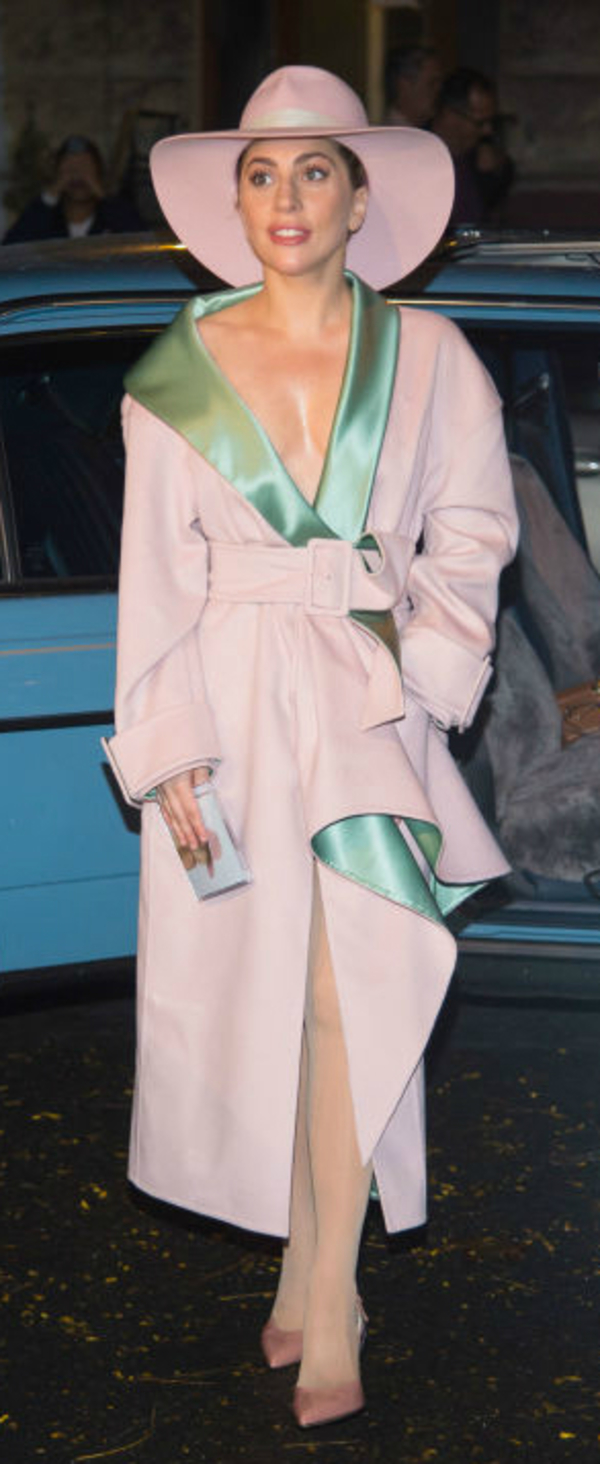 Look дня: Lady Gaga