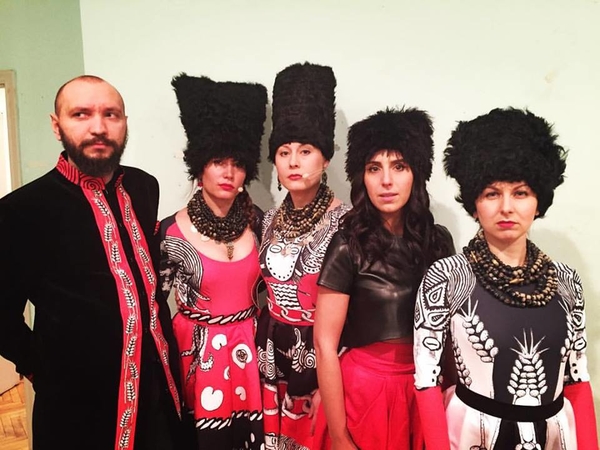 Вышла новая песня Джамалы, записанная с этно-группой