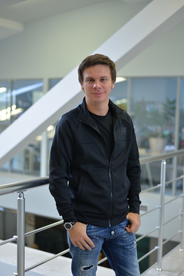 Онлайн-конференция с Дмитрием Комаровым