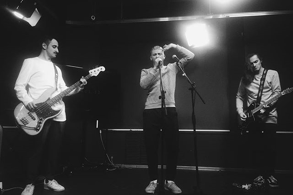 instagram.com/constantinelovera