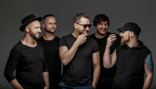 Вечеринка для "своих": группа СКАЙ отметила 15-летие