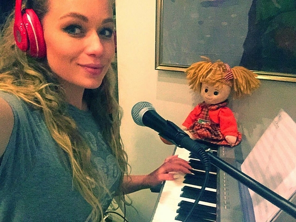 Яна Соломко сделала тату в знак протеста