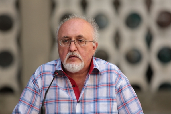 Письменники радять: що почитати з української сучасної літератури