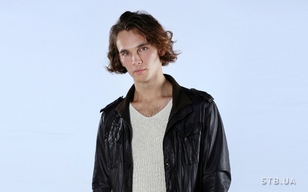 Х-фактор 7 сезон онлайн: кто покинул шоу в первом прямом эфире