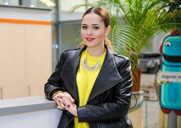 Юлия Санина: Меня не узнают без макияжа