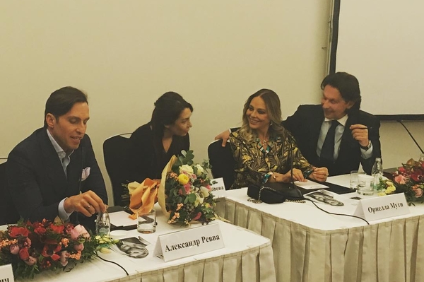 instagram.com/arthurpirozhkov