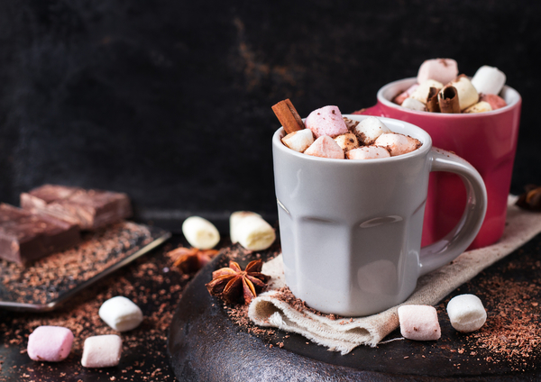 Как приготовить горячий шоколад: три вкусные идеи