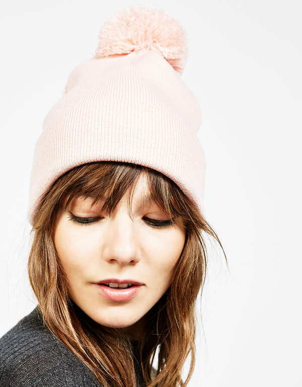 Крутые шапки для девушек, которые ненавидят головные уборы