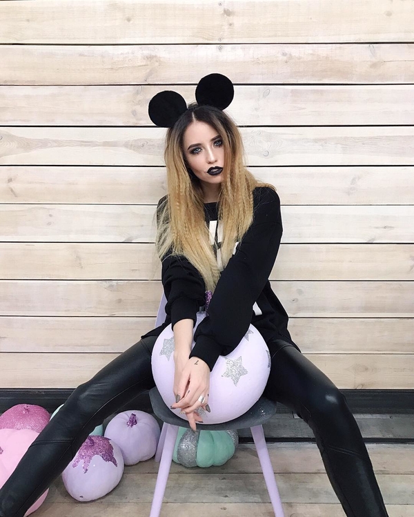 Владимир Дантес не разрешает Наде Дорофеевой принимать дорогие подарки