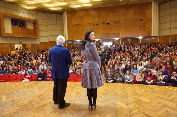 пресс-служба 1+1