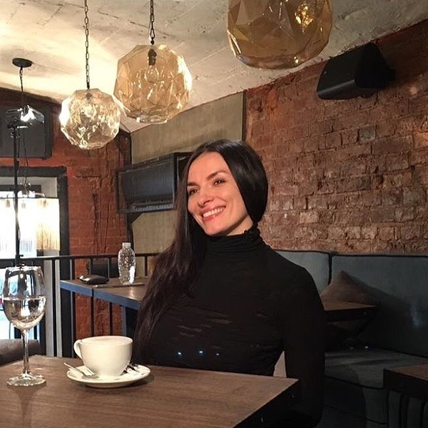 Надежда Мейхер показала, как выглядела в 15 лет